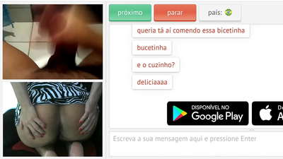 Ang mga may asawa ay gustong manood ng mga estranghero na nagsasalsal